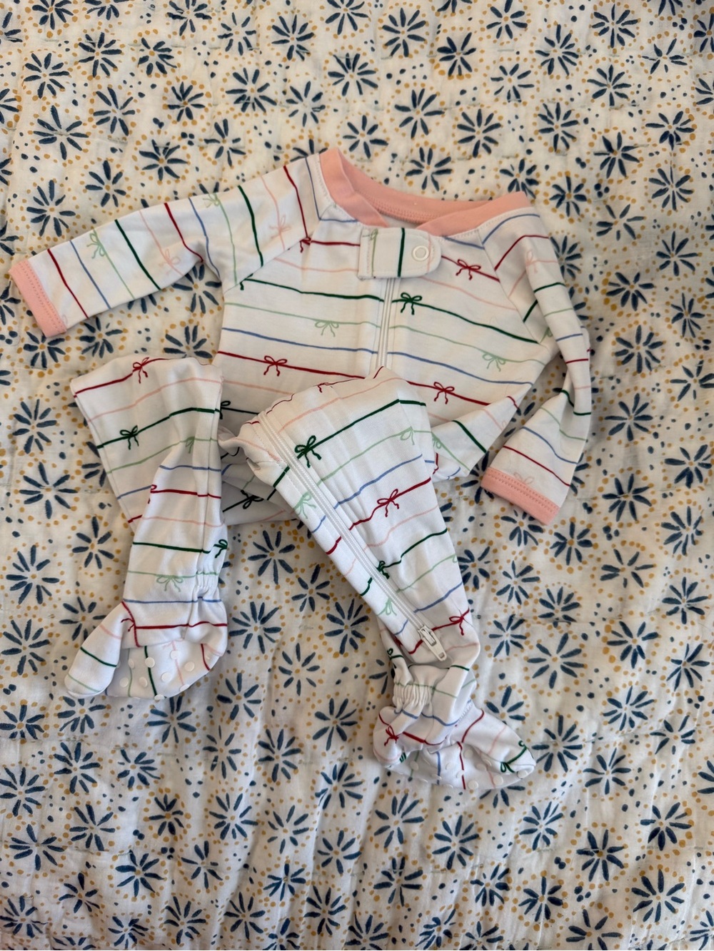 Lake Pajamas Baby Girls Bow pajamas with Pink Trim